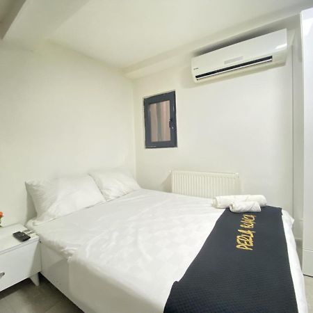 Comfortable And Central Studio Flat In Beyoglu Apartment Istanbul Exterior photo